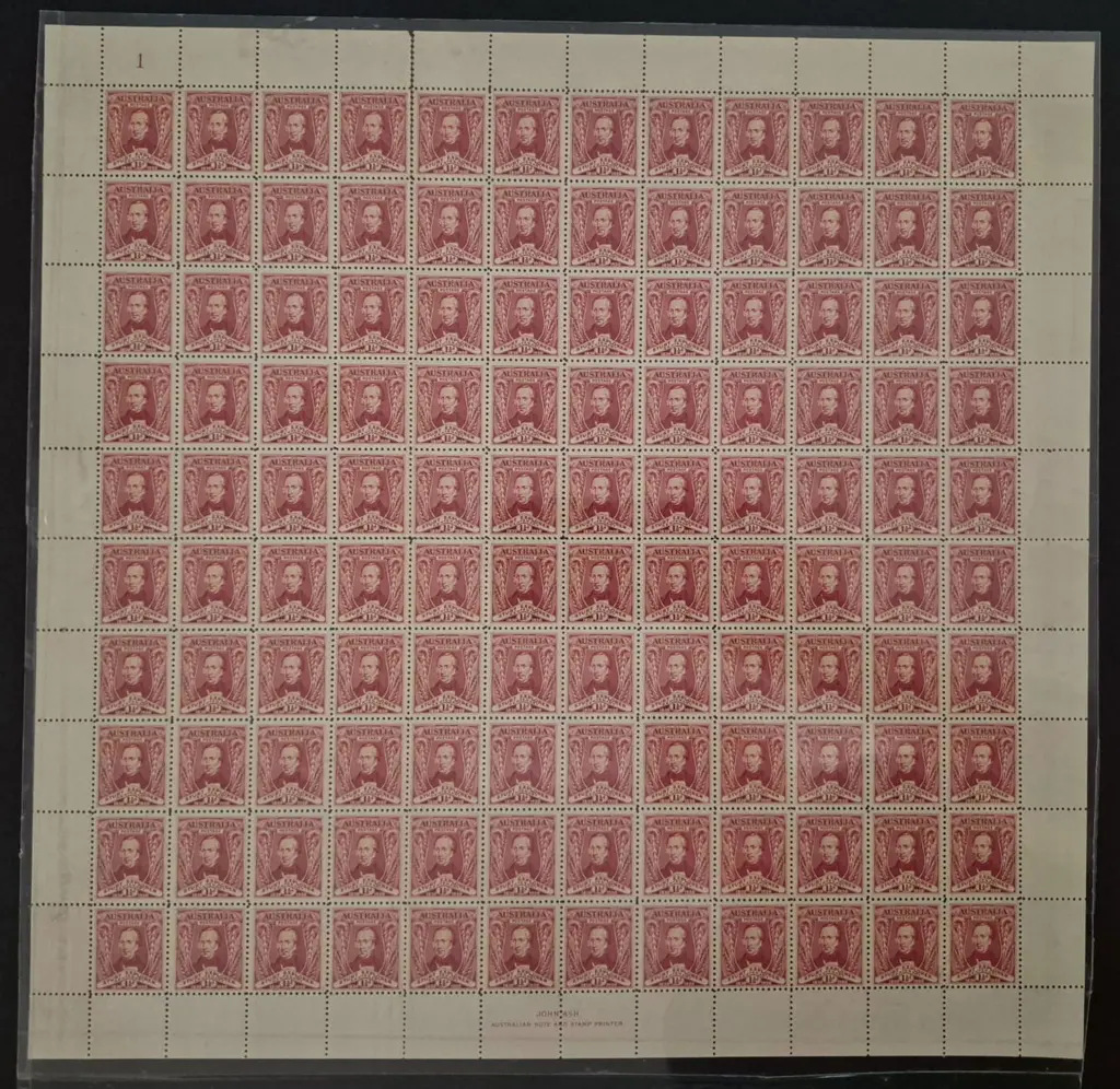 1930 1½d carmine-red Sturt in plate 1 complete ... Image 1++