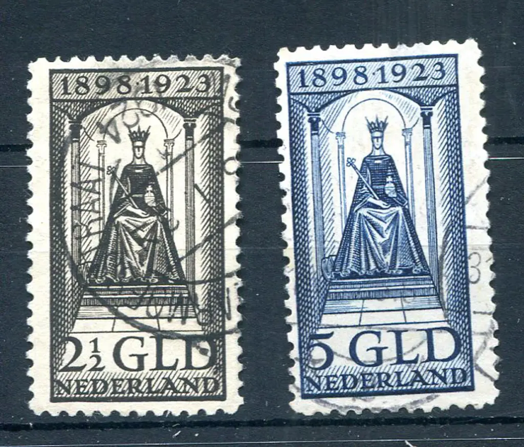 1923 2½g black & 5g blue Silver Jubilee. F/U pair. ... Image 1++