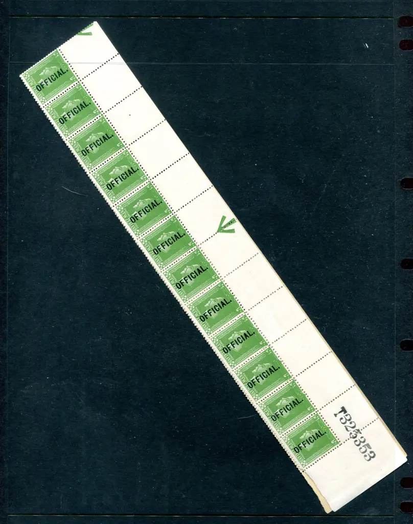 1925 ½d green Official on Cowan thick paper in top ... Image 1++