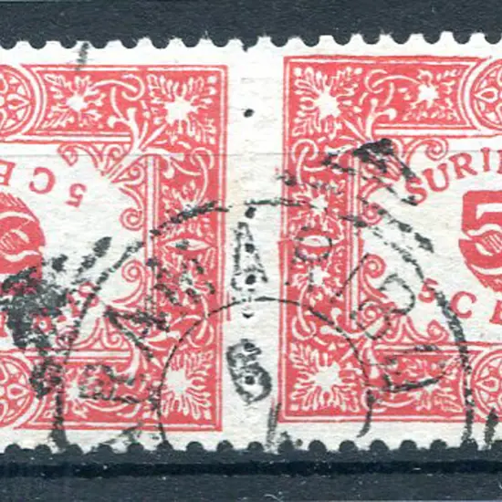 Suriname 1909 5¢ red tete-beche pair. F/U. SG ...