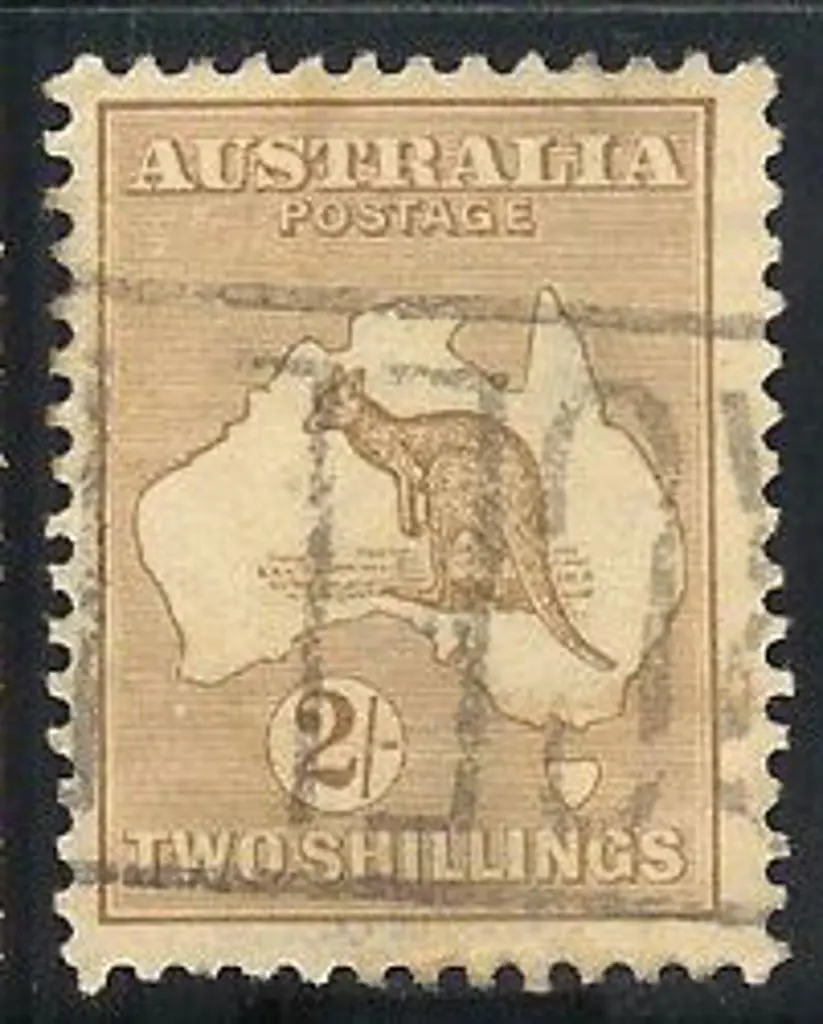 1915 2/- Kangaroo well-centred with good perfs but ... Image 1++