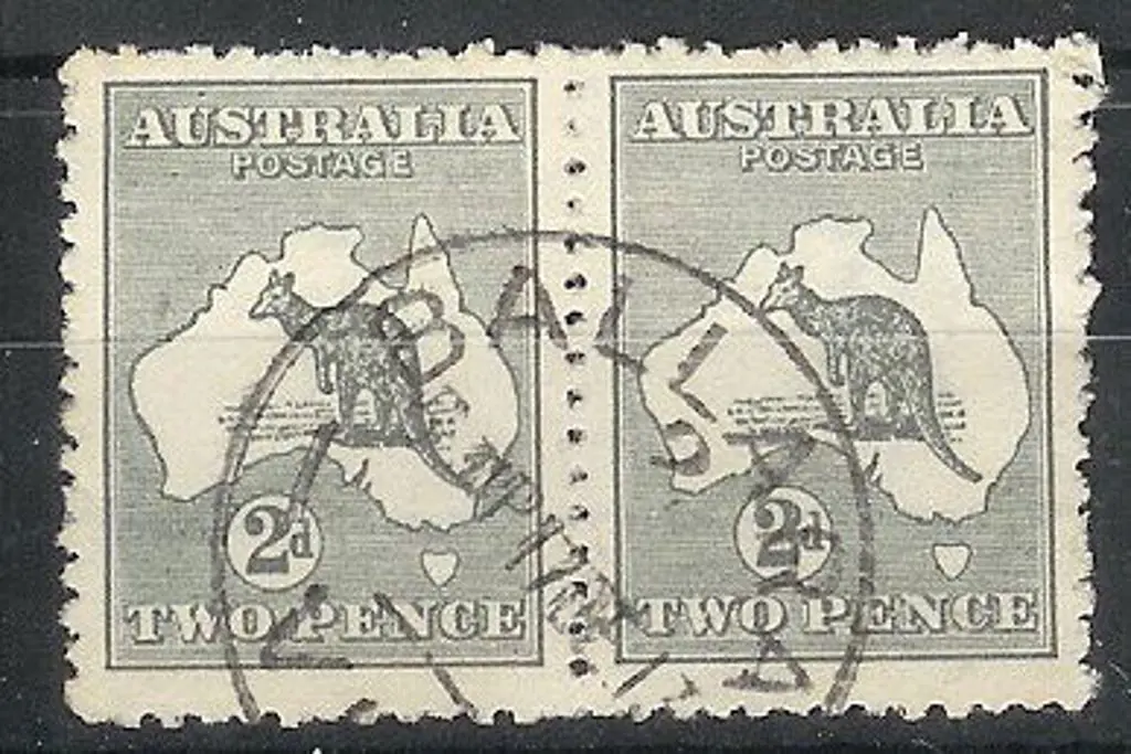2d grey F/U pair with crisp BALLARAT cds. Most ... Image 1++
