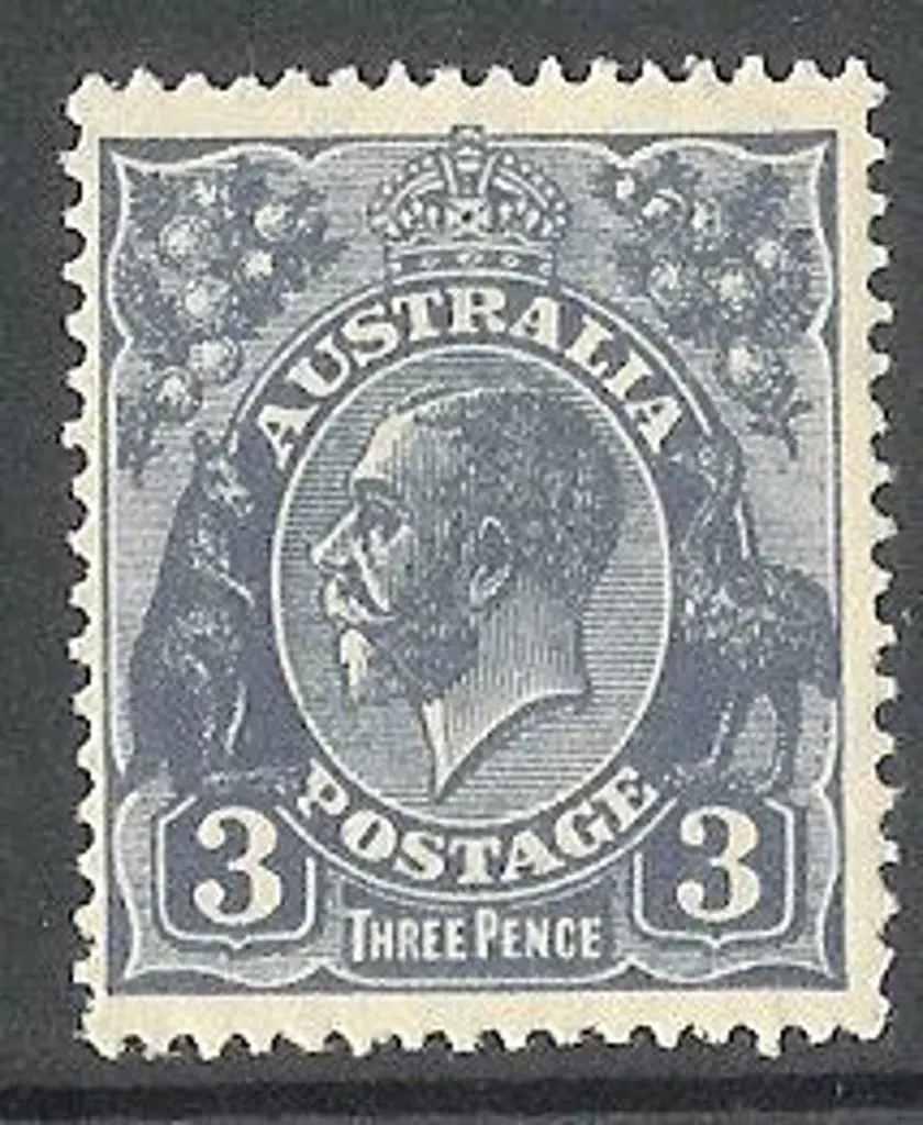 3d blue Die II Perf 13½x12½ . MLH SG 100b Cat. £20 Image 1++