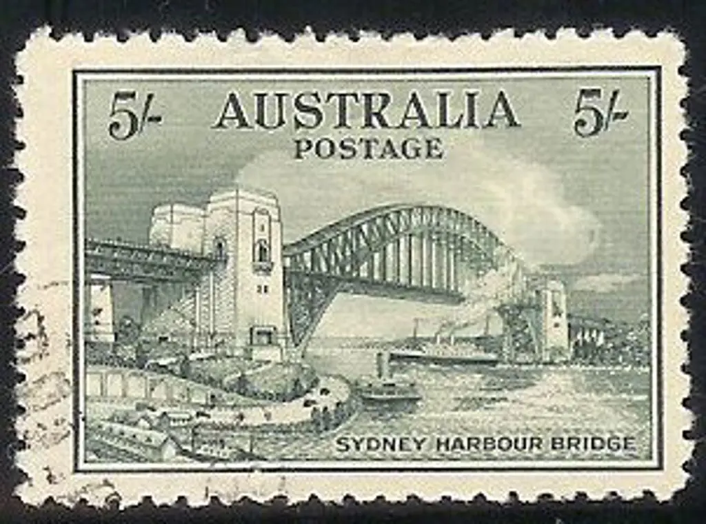 1932 5/- Sydney Harbour Bridge. Hinge thin does ... Image 1++