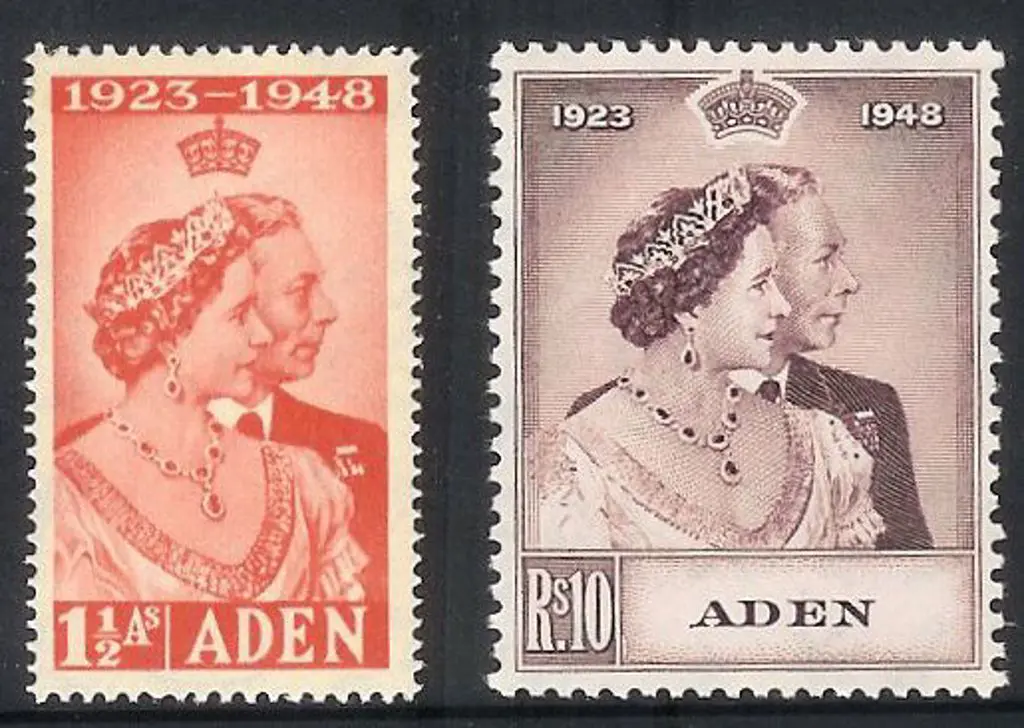 1948 Silver Wedding pair MLH pair with block of 4 ... Image 1++