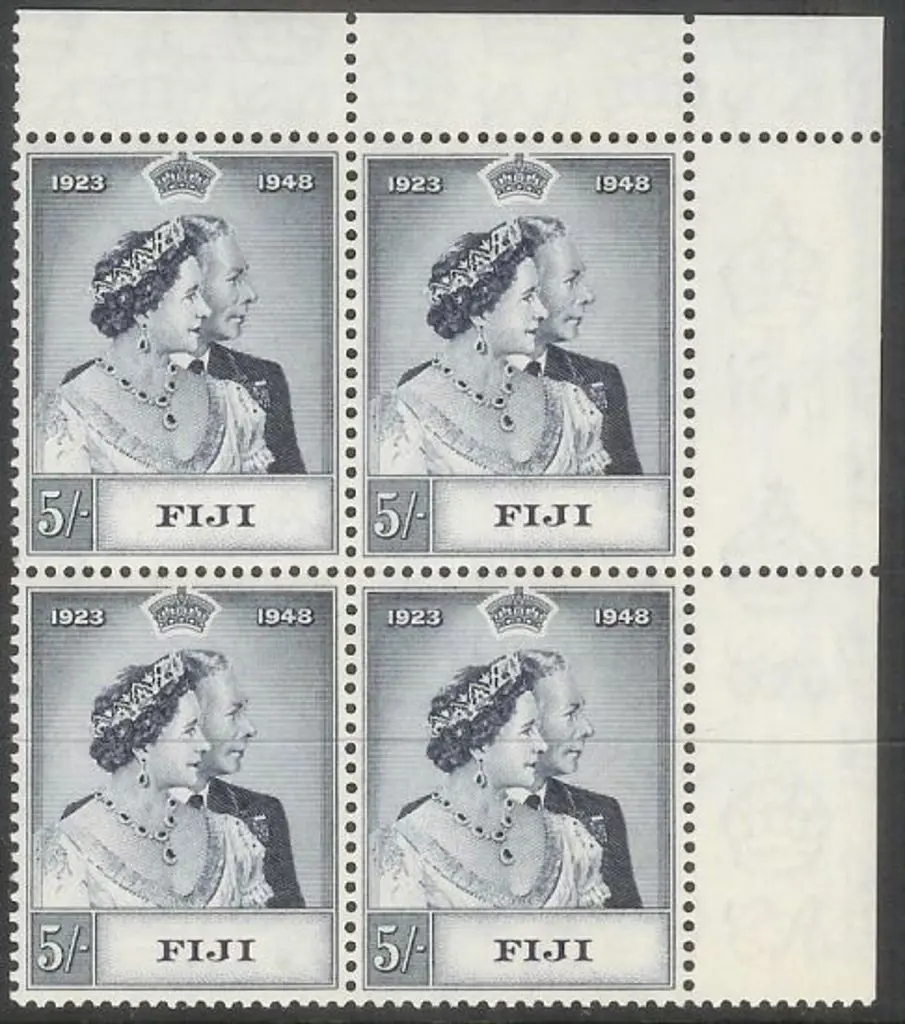 1948 Silver Wedding in MUH marginal blocks of 4. ... Image 1++