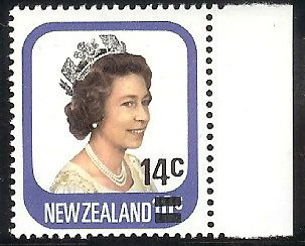 1979 14c on 10c QEII surcharge with orange ... Image 1++