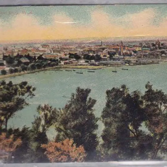 Perth from Mt. Eliza, WA. A divided South ...