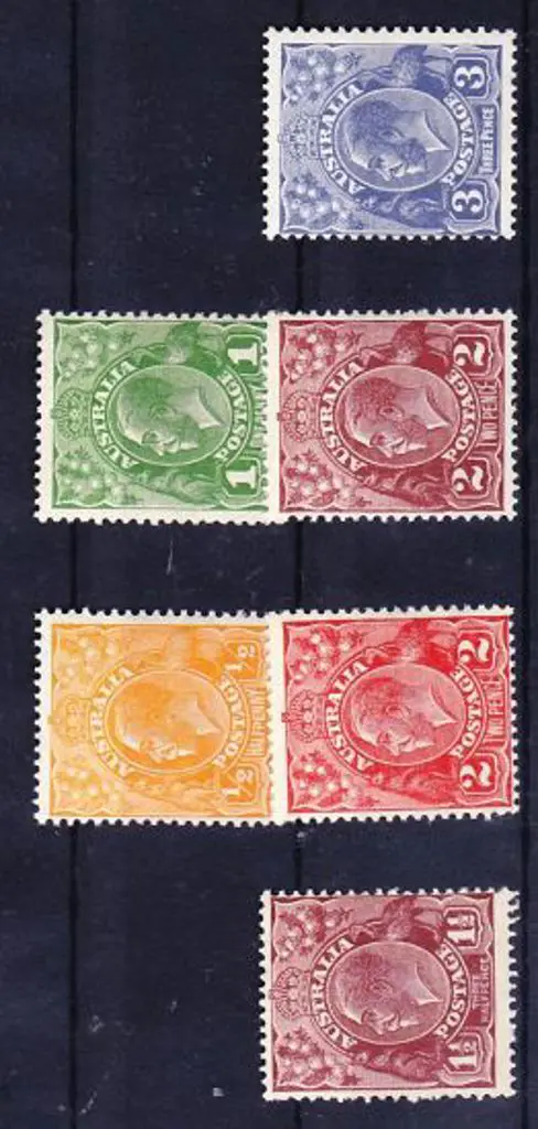 ½d orange to 3d deep ultramarine Perf 13½ x 12½. ... Image 1++