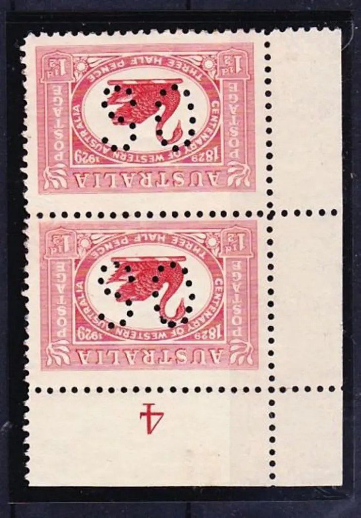1929 1½d WA Cent perfined OS MUH Plate 4 vertical ... Image 1++