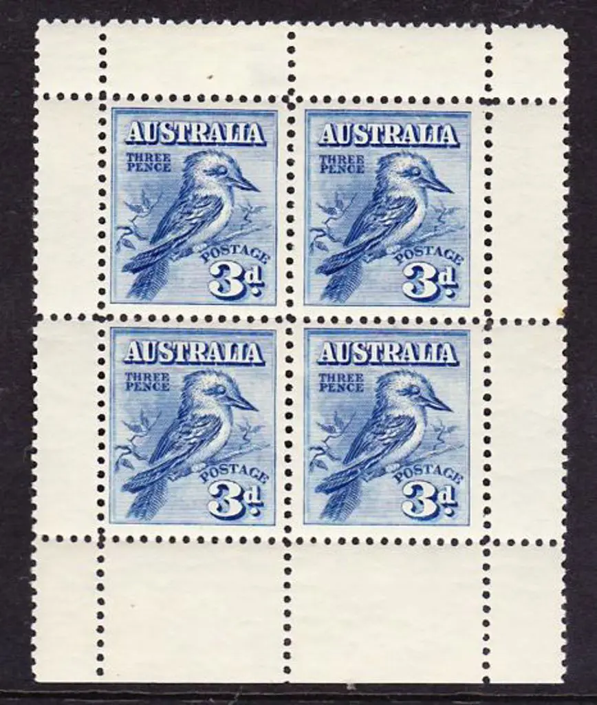 1928 Kookaburra Miniature Sheet. One small thin ... Image 1++