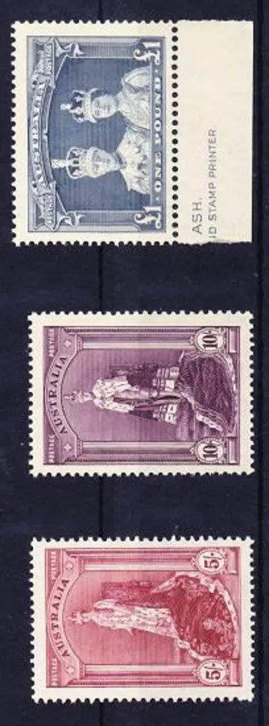 1938 Robes set of 3 to £1 on thick paper. Fresh ... Image 1++