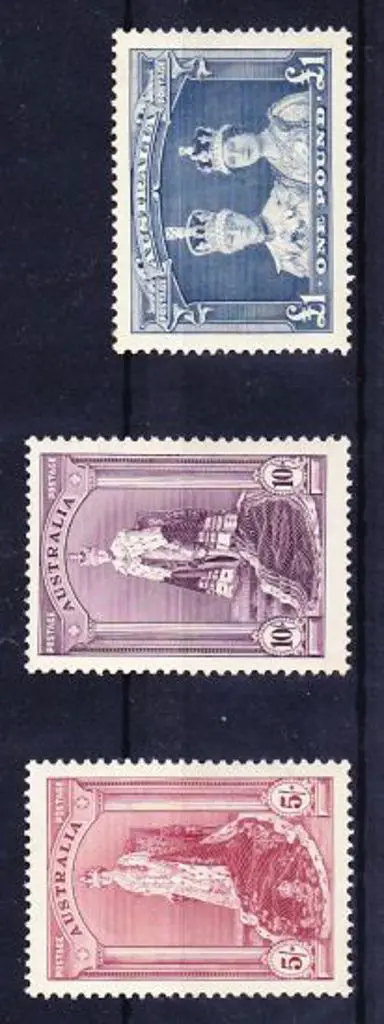 1938 Robes set of 3 to £1 on thick paper. Fresh ... Image 1++