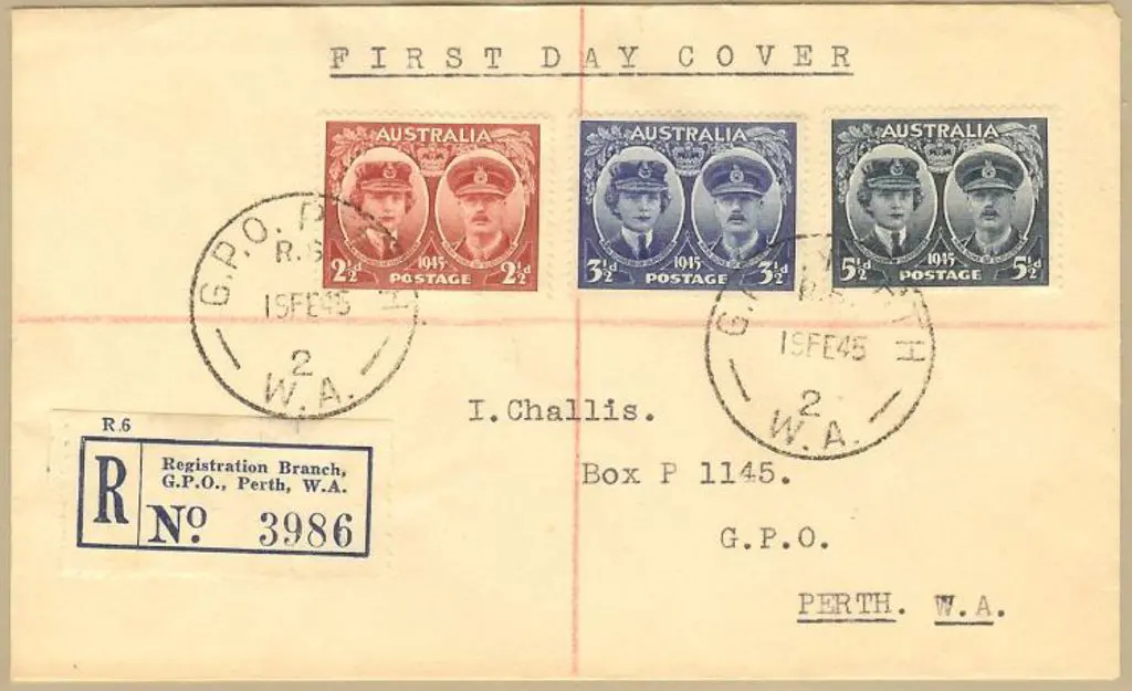 1945 (19th Feb) Gloucester set of 3 on plain PERTH ... Image 1++