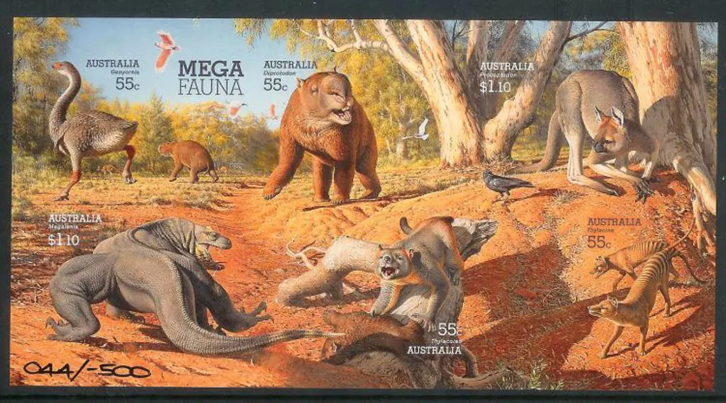 2008 Megafauna / Dinosaur Imperforate Miniature ... Image 1++