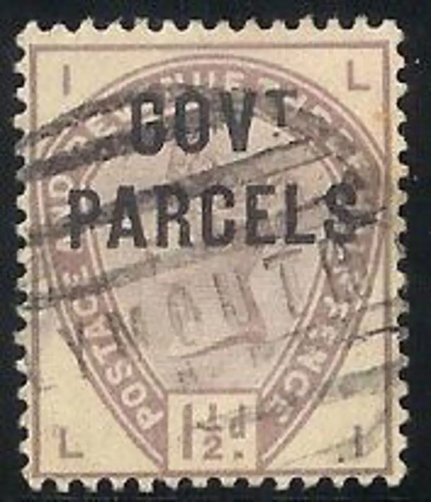 1889 1½d lilac ovpt GOVT PARCELS with "dot to left ... Image 1++